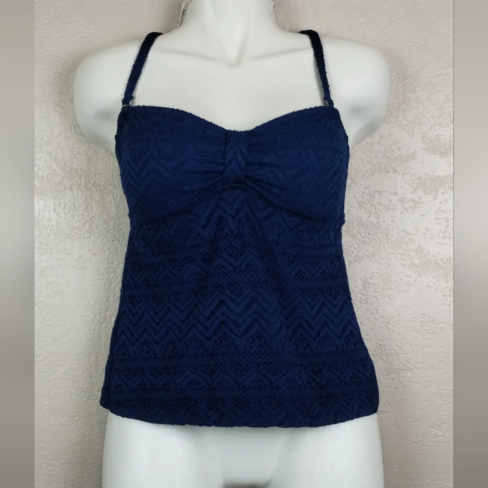 Catalina Women's Solid Crochet Bandini Swim Top Size   M ‎ 8/10